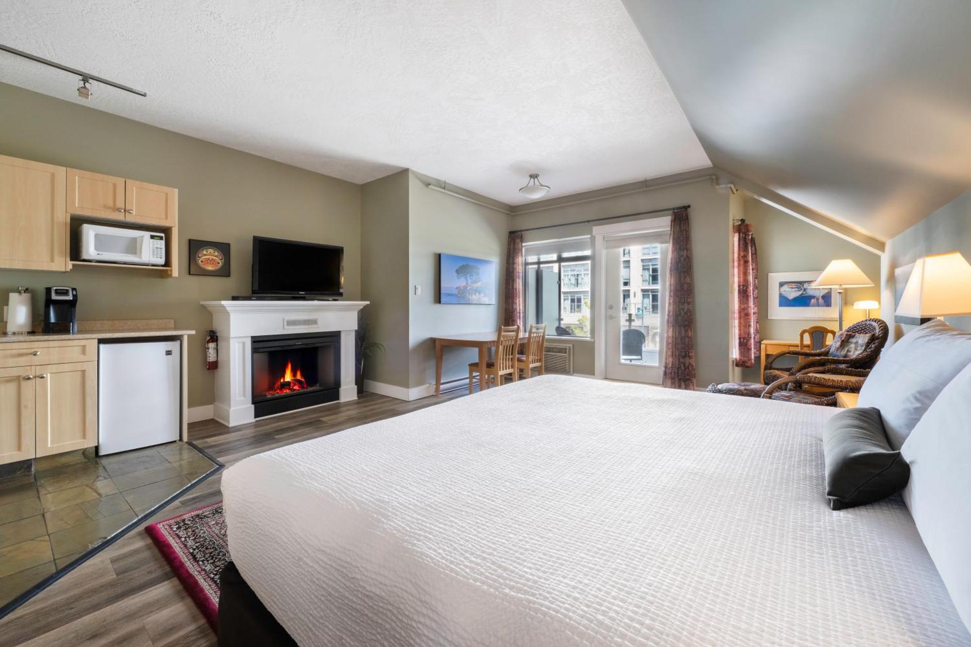 Sidney Waterfront Inn & Suites מראה חיצוני תמונה