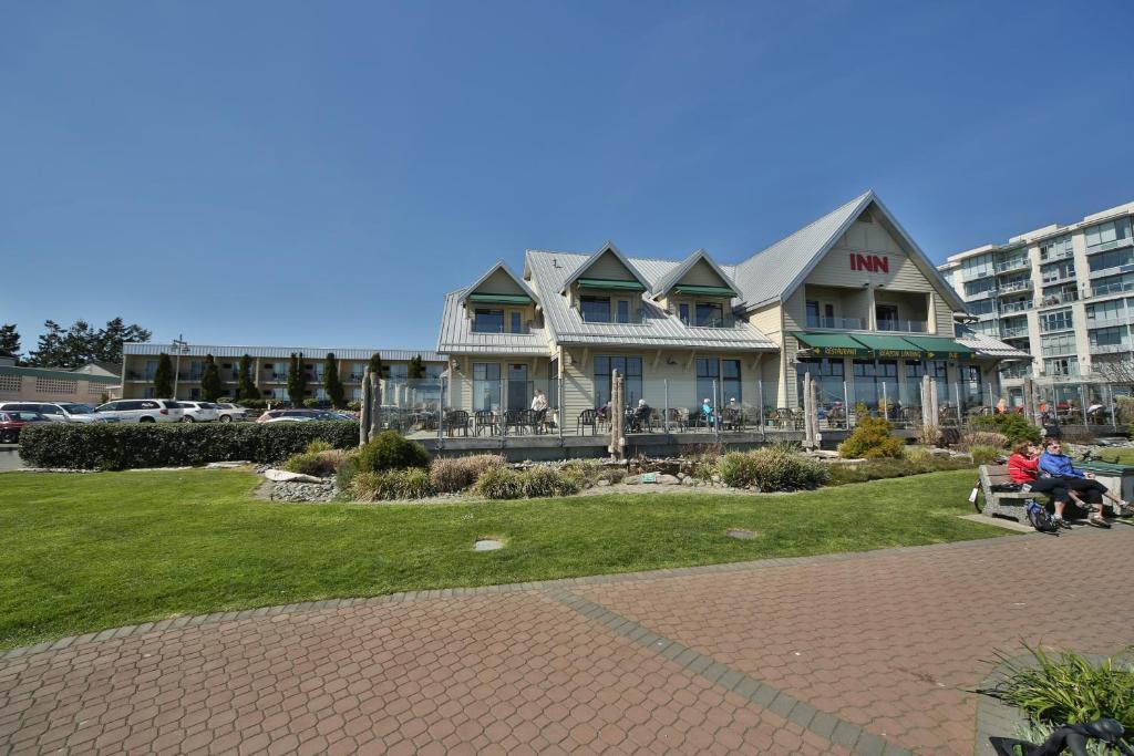 Sidney Waterfront Inn & Suites מראה חיצוני תמונה